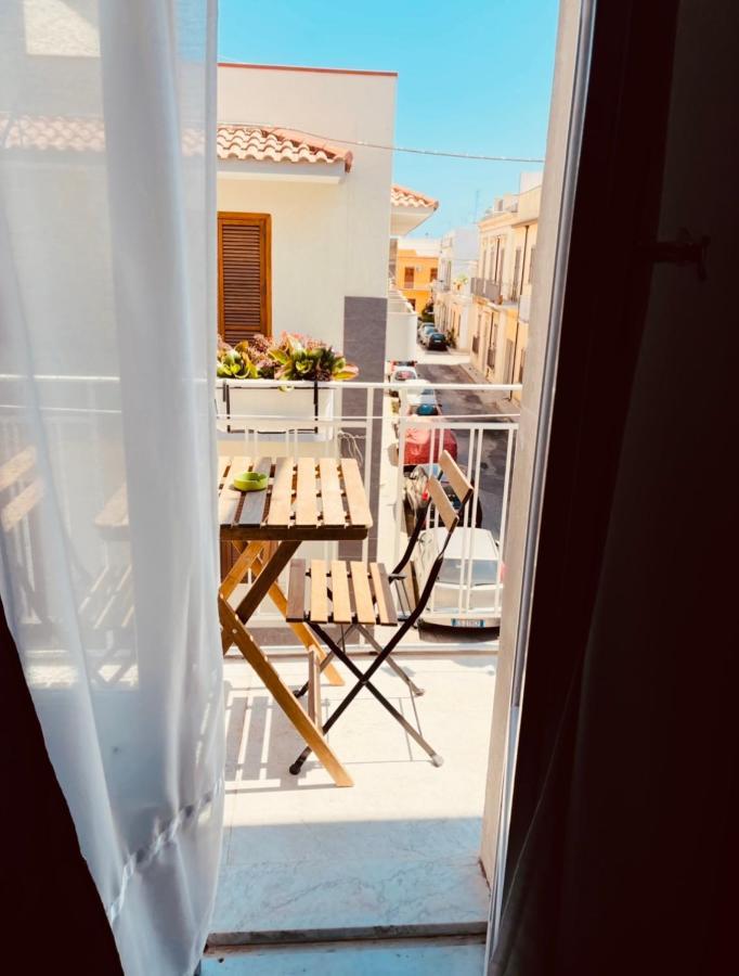 B&B Meliora Rooms Авола Экстерьер фото